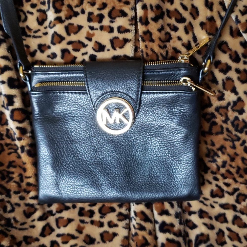 MK purse